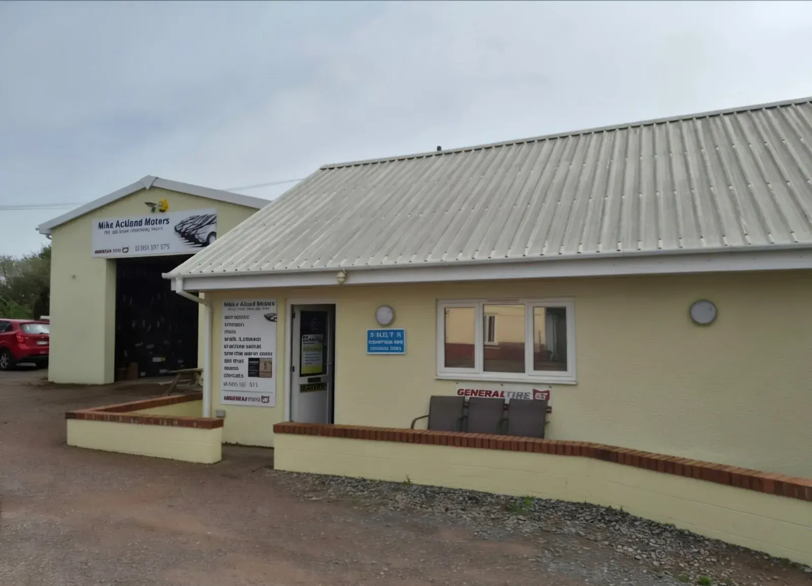 The entrance to Mike Ackland Motors in Loxbeare